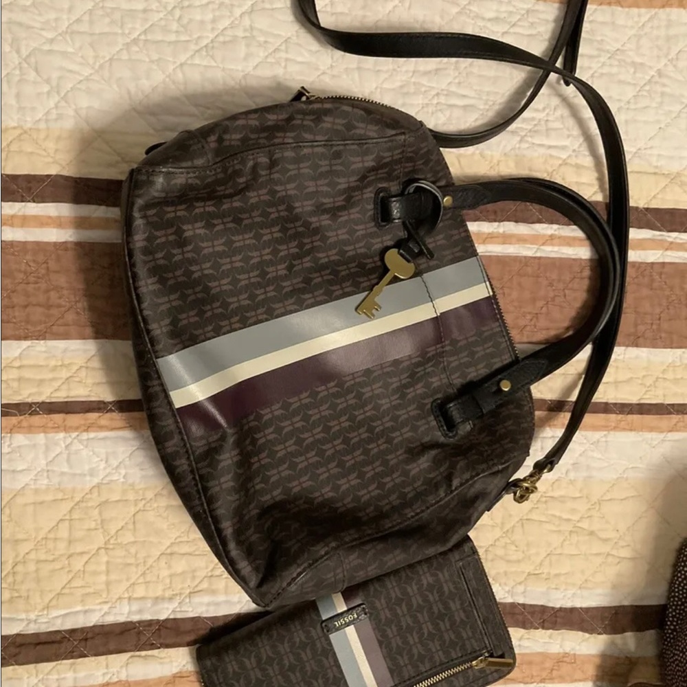 Fossil Satchel Crossbody And Matching Wristlet Wa… - image 1